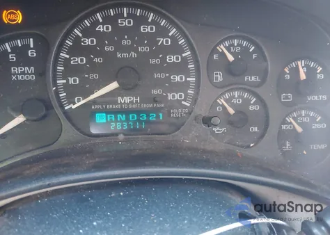 2002 Chevrolet Tahoe Ls z USA, uszkodzony, nr VIN 1GNEK13Z42J275679